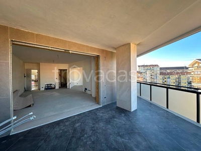 Appartamento in vendita a Torino via Rovereto, 51
