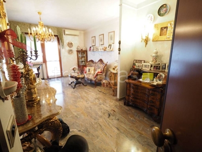 Appartamento in vendita a Torino via Sandro Botticelli, 31