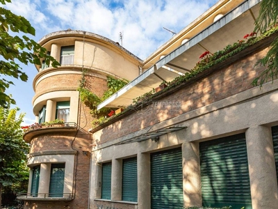 Appartamento in vendita a Torino via Sommacampagna 19