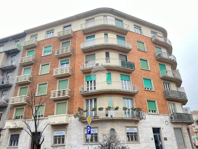 Appartamento in vendita a Torino via sospello, 174