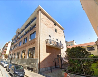 Appartamento in vendita a Torino via Tommaso Grossi 17/h