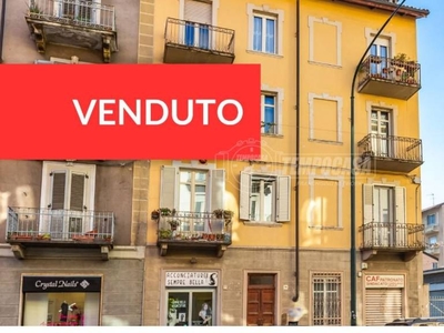 Appartamento in vendita a Torino via Verolengo 135