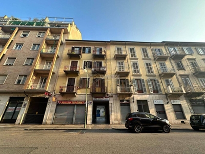 Appartamento in vendita a Torino via Vigone 42