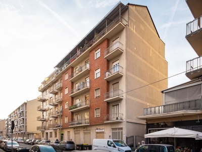 Appartamento in vendita a Torino via Villa Giusti, 8