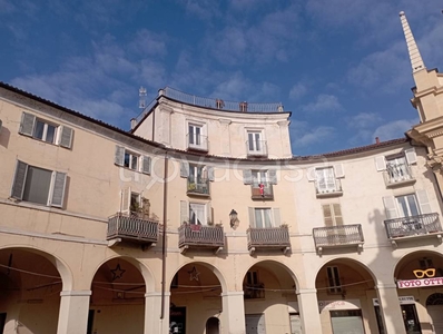 Appartamento in vendita a Venaria Reale piazza Annunziata, 8