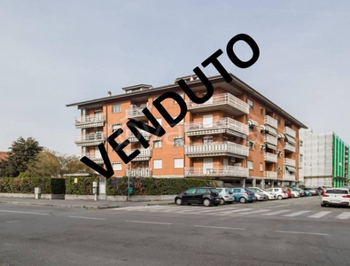 Appartamento in vendita a Venaria Reale via Amati, 137