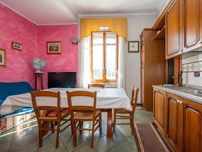 Appartamento in vendita a Venaria Reale via Filippo Juvarra, 79