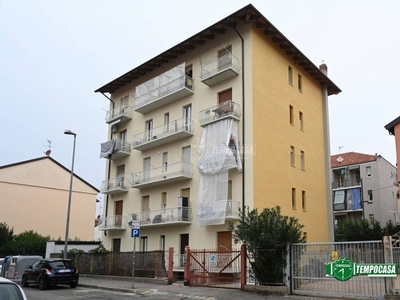 Appartamento in vendita a Venaria Reale via Gioacchino Rossini