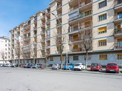 Appartamento in vendita a Venaria Reale via Romolo Tessarin, 9