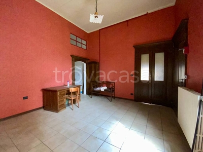 Appartamento in vendita a Vigone via Giuseppe Garibaldi, 2