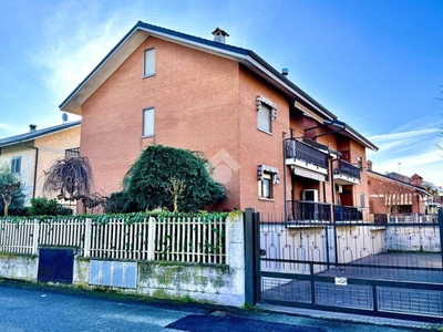 Appartamento in vendita a Volpiano via Michelangelo Buonarroti, 69