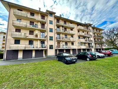 Appartamento in vendita ad Arona via Vittorio veneto , 58/60
