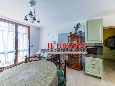 Appartamento in vendita in Uzzano, Italia