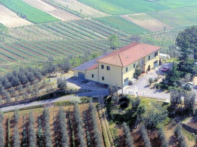 Casa in vendita in Cerreto Guidi, Italia