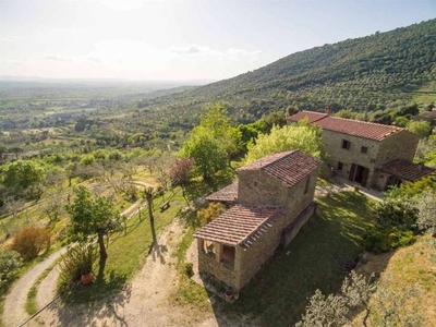 Casa in vendita in Cortona, Italia