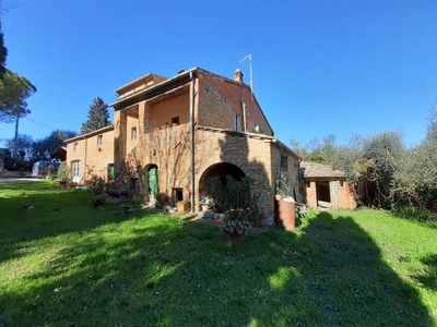 Casa in vendita in Foiano della Chiana, Italia