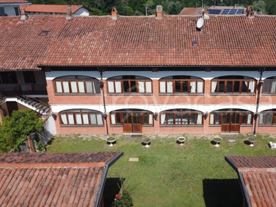 Casa Indipendente in vendita a Strambino via Vercelli, 40