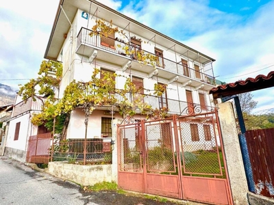 Casa Indipendente in vendita a Vallo Torinese via risorgimento, 27