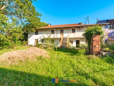 Casa Indipendente in vendita a Villafranca Piemonte frazione San Luca, 73