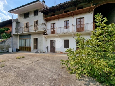 Casa Indipendente in vendita a Vische via Cavour, 27