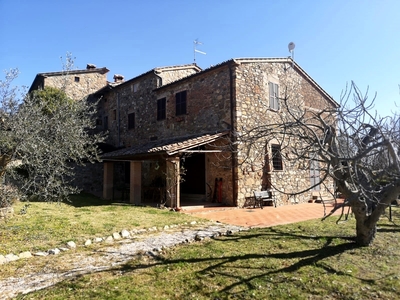 Casale in pietra a Cetona - Toscana