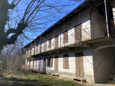 Casale in vendita a Villar Pellice borgata Bouissa