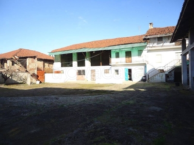 Casale in vendita a Virle Piemonte via Olivero, 1