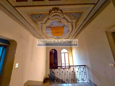 Palazzo in vendita a Castiglione Delle Stiviere