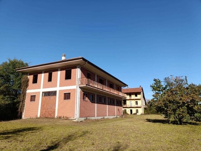 Porzione di Casa in vendita a Vauda Canavese via Barbania, 107