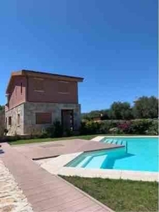 Prestigiosa villa di 202 mq in vendita, Via del Tirreno, San Teodoro, Sassari, Sardegna