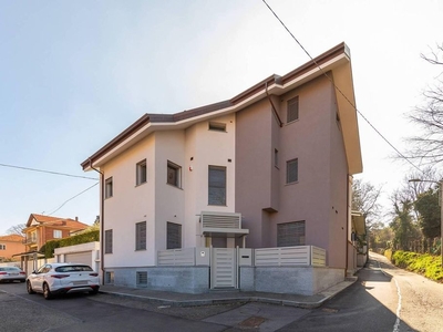 Villa di 500 mq in vendita Rivoli, Italia