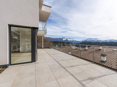 Prestigiosa villa di 224 mq in vendita Renon - Ritten, Italia