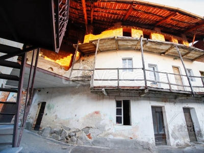 Rustico in vendita a Torre Canavese via Balbo, 24