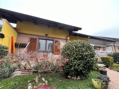 Villa a Schiera in vendita a Verolengo via s. Grato, 51