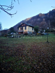 Villa Bifamiliare in in vendita da privato a Torre Pellice via Inverso Rolandi, 39