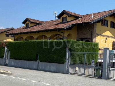 Villa Bifamiliare in in vendita da privato a Vinovo via Cavalier m. Pipino