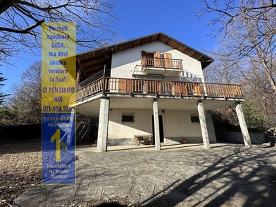 Villa in vendita a Villar Dora via San Giovanni, 15