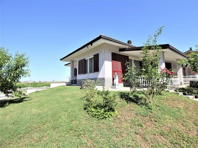 Villa in vendita a Virle Piemonte via Vigone, 8