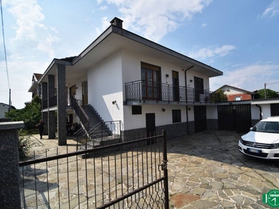 Villa in vendita a Volpiano via braia 72