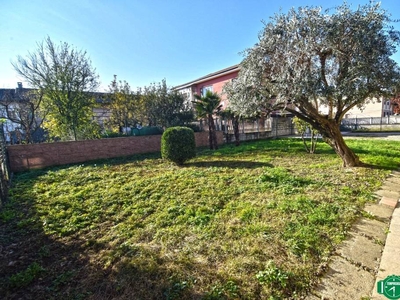 Villa in vendita a Volpiano via Trento, 40