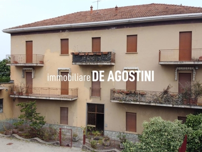 Villa Padronale in vendita ad Arona via Milano