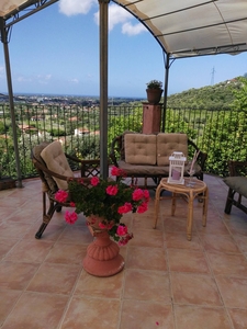 Casa indipendente vista mare, Seravezza querceta