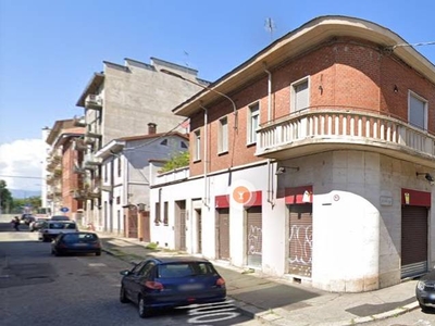 Locale commerciale in affitto, Torino borgo vittoria