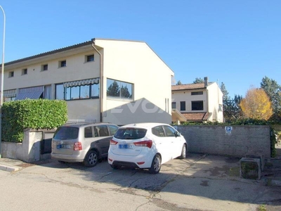 € 5.000 Box Auto in Vendita, Castelletto, Castello di Serravalle (Bologna)