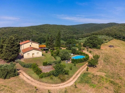 Agriturismo in Vendita a Follonica