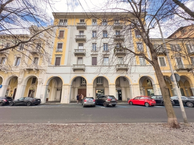 Appartamento con terrazzo, Biella centro