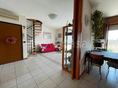 Appartamento in vendita a Chioggia via Pigafetta, 236