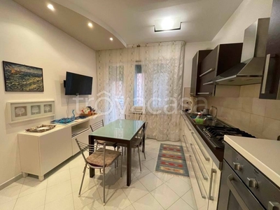 Appartamento in vendita a Chioggia via Sottomarina, 69