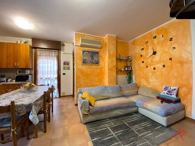 Appartamento in vendita a Fossò via Chiesa, 51