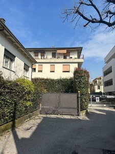 Appartamento in vendita a Padova via Canestrini, 55